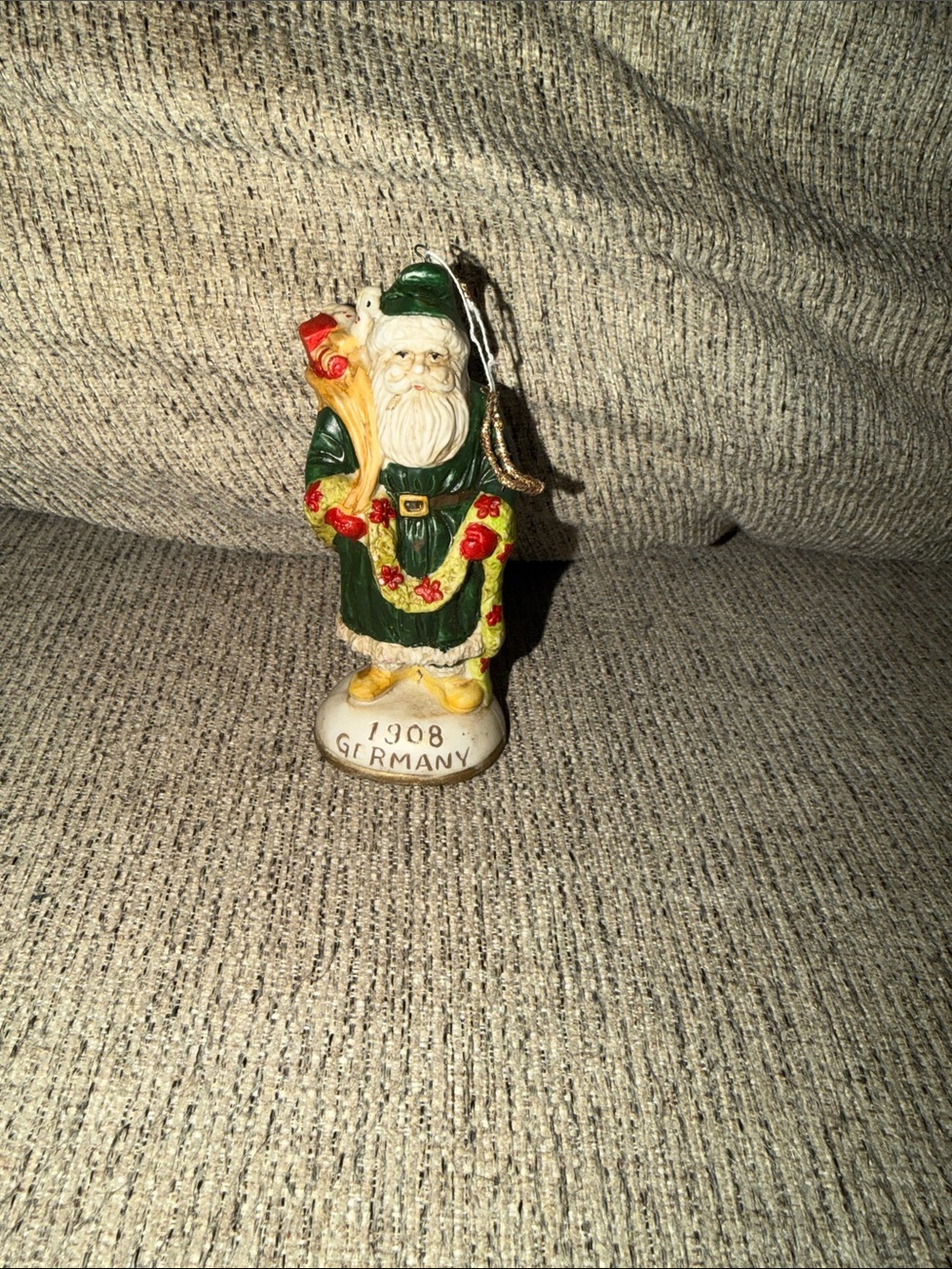 Vintage Santa’s from around the World Figurine Ornament - Germany 1908